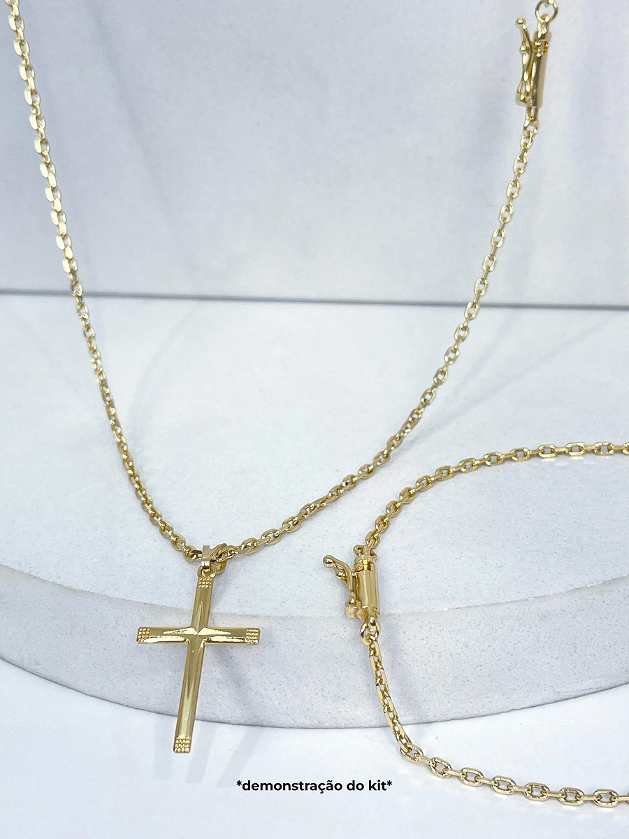 Corrente Cadeado 2mm 10,3g + Crucifixo Liso Borda Marcado 3x2cm 1g