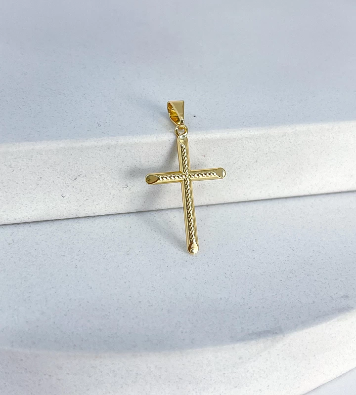 Pingente  Crucifixo Corda  2,5cm x 1,5cm 1g